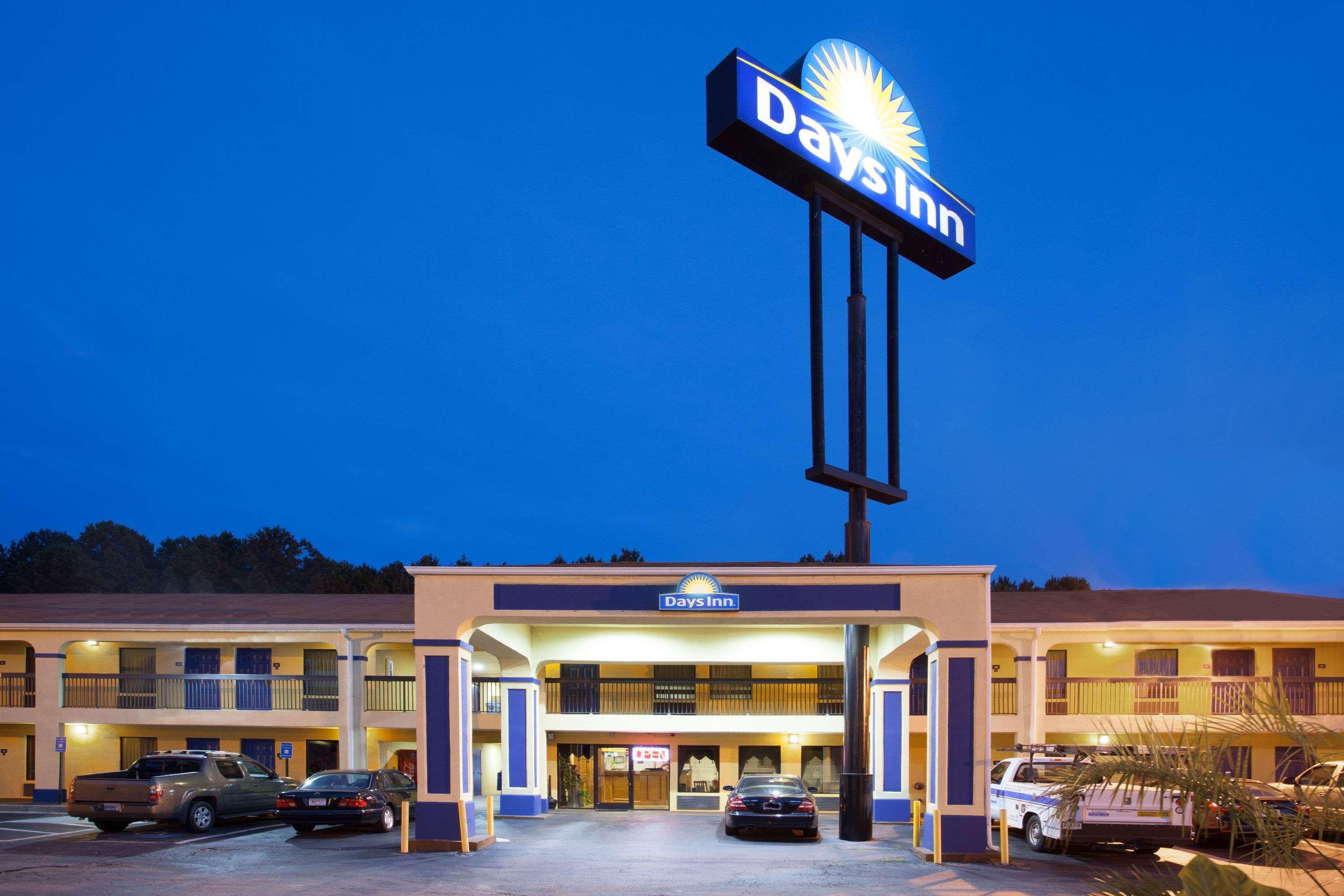Days Inn By Wyndham Covington Exteriér fotografie
