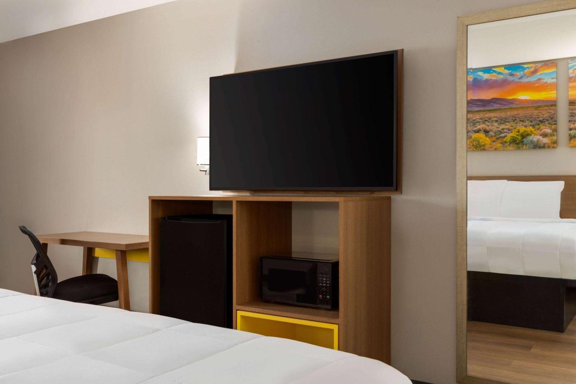 Days Inn By Wyndham Covington Exteriér fotografie