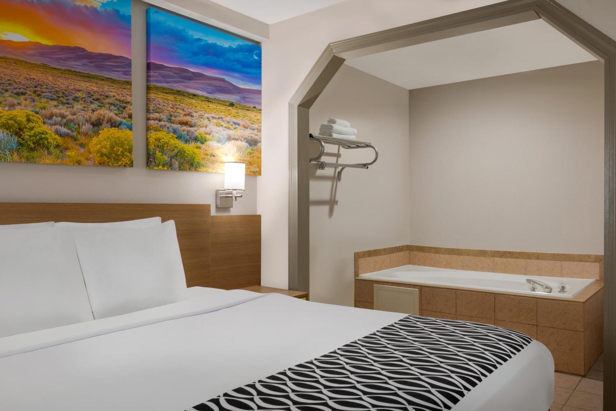 Days Inn By Wyndham Covington Exteriér fotografie